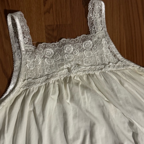Christian Dior Vintage Lace Trim Night Gown Size M Designer Cozy Classic Sleep - Picture 3 of 9